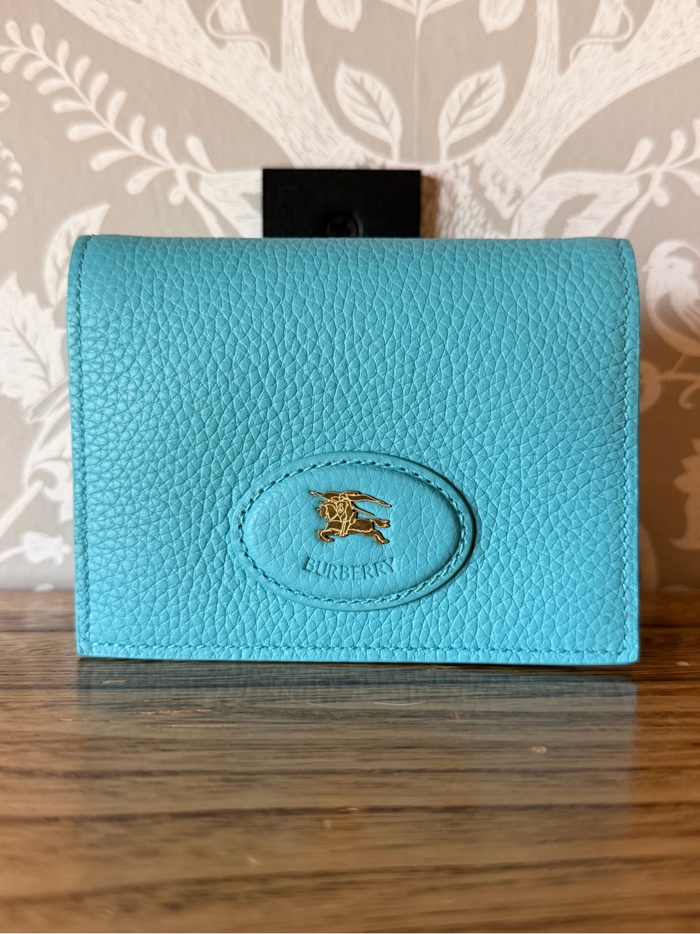 BURBERRY Bloomsbury Folding Card Case Grained Leather Blue NWOT